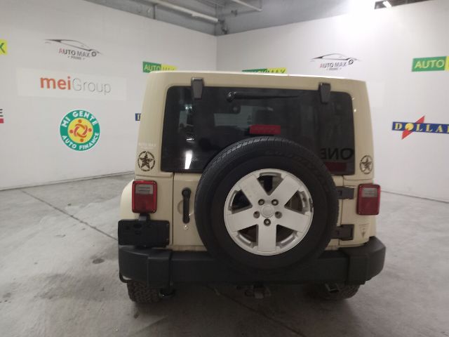 2011 Jeep Wrangler Unlimited Sahara 4WD
