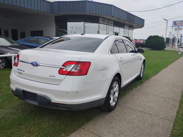 2011 Ford Taurus SEL FWD
