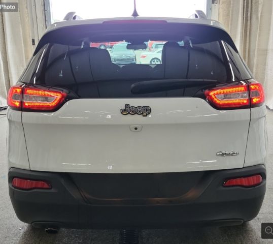 2018 Jeep Cherokee Latitude FWD