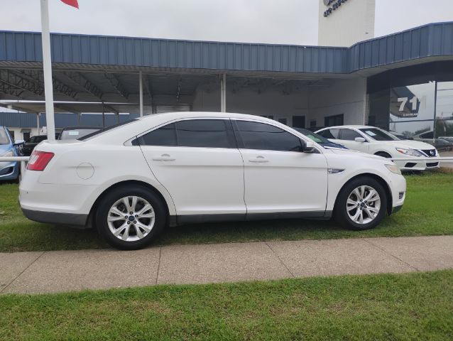 2011 Ford Taurus SEL FWD
