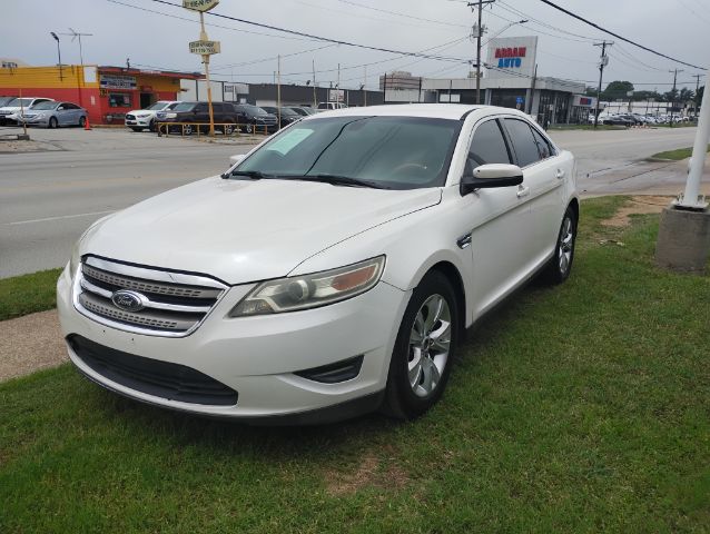 2011 Ford Taurus SEL FWD