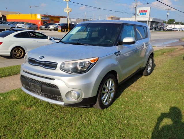 2017 Kia Soul +