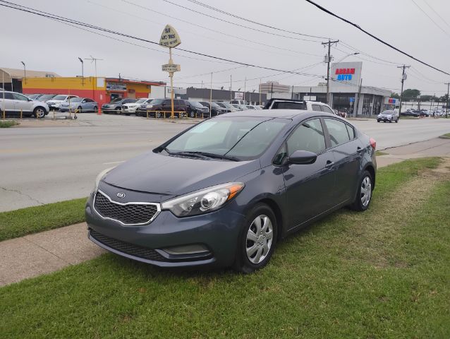 2016 Kia Forte LX w/Popular Package
