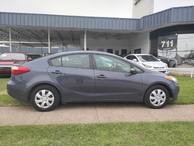 2016 Kia Forte LX w/Popular Package