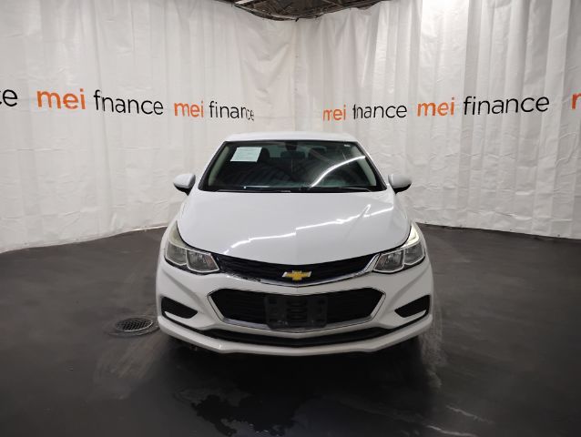 2018 Chevrolet Cruze LS Auto