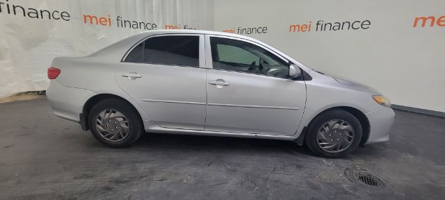 2010 Toyota Corolla 4D SEDAN