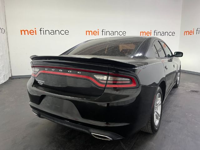 2017 Dodge Charger SE RWD