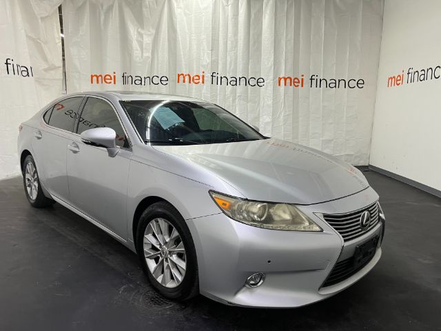 2015 Lexus ES 350 Crafted Line