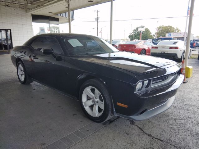 2014 Dodge Challenger SXT