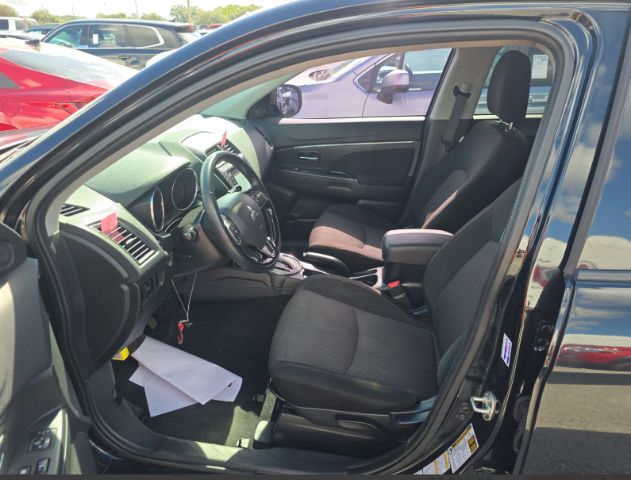 2017 Mitsubishi Outlander Sport 2.4 SE CVT