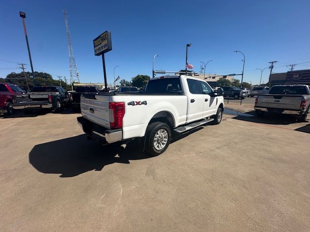 2019 Ford F-250 SD XLT Crew Cab 4WD