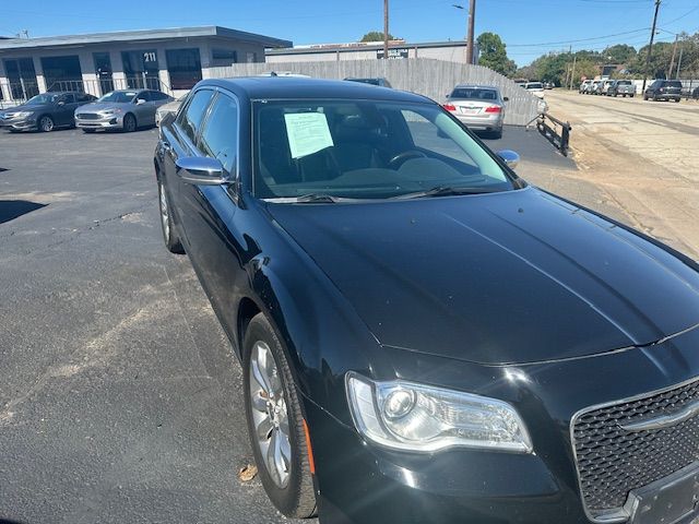 2016 Chrysler 300C AWD