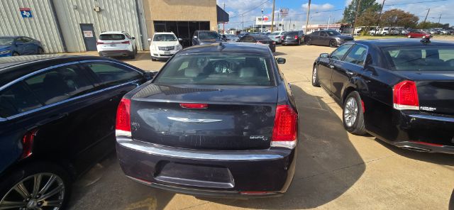 2017 Chrysler 300 C RWD