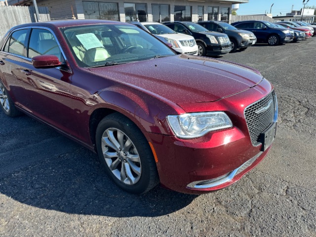 2017 Chrysler 300 Limited AWD