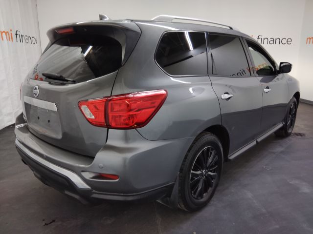 2019 Nissan Pathfinder S