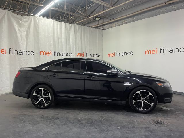 2015 Ford Taurus Limited