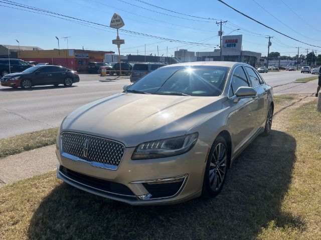 2017 Lincoln MKZ Select's photo