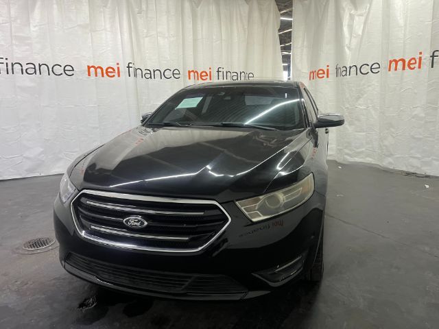 2015 Ford Taurus Limited