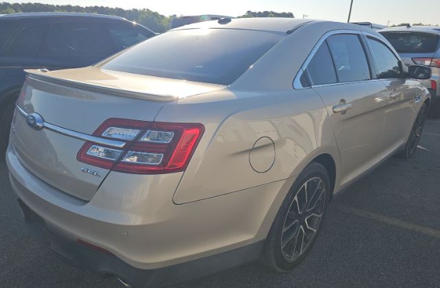 2017 Ford Taurus SEL